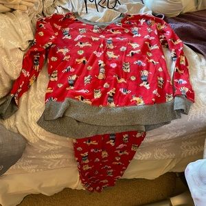Cuddle duds pajamas set. Christmas puppy print
